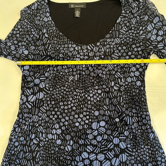 INC International Concepts Black and Blue Long Sleeve Top with Silver Threading - Picture 5 of 6